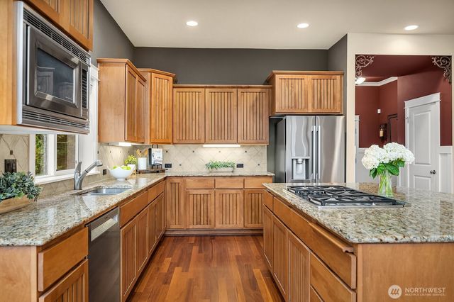 2200 NE Newton Lane, Issaquah, WA 98029