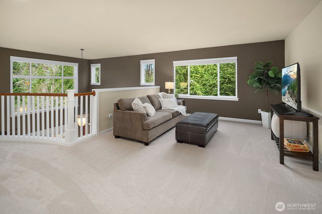 2200 NE Newton Lane, Issaquah, WA 98029