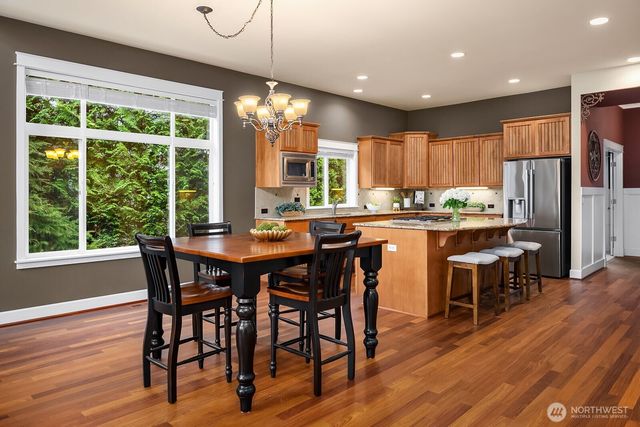 2200 NE Newton Lane, Issaquah, WA 98029