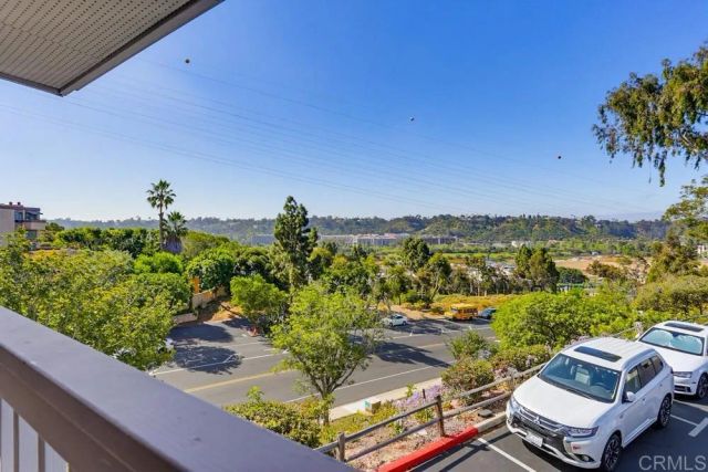 6394 Caminito Lazaro, San Diego, CA 92111