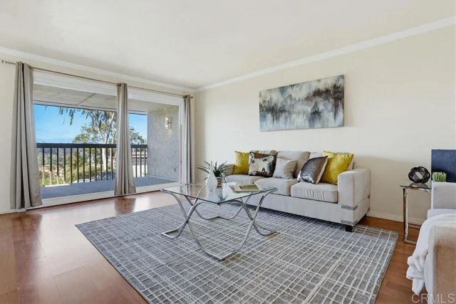 6394 Caminito Lazaro, San Diego, CA 92111