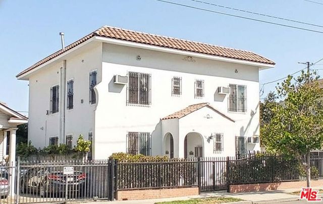 1046 S Kenmore Avenue, Los Angeles, CA 90006