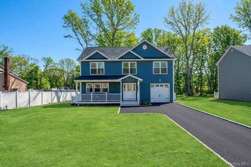 512 Starlight Drive, Shirley, NY 11967