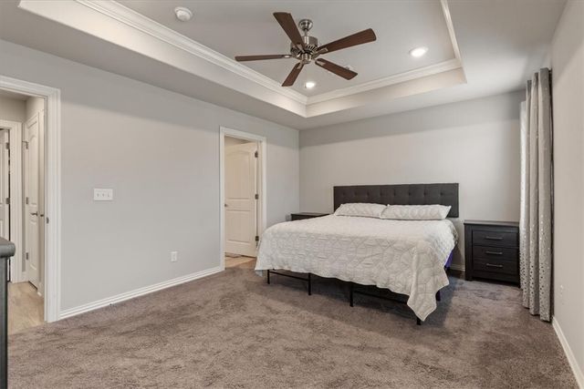 1651 Gallant Fox Lane, Prairie Grove, AR 72753