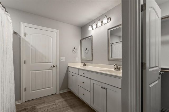 1651 Gallant Fox Lane, Prairie Grove, AR 72753