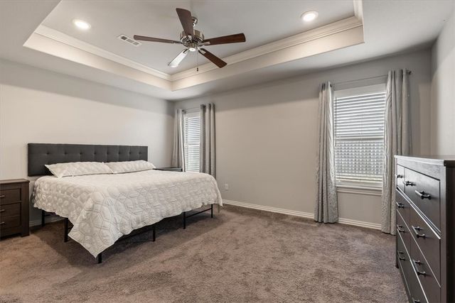 1651 Gallant Fox Lane, Prairie Grove, AR 72753