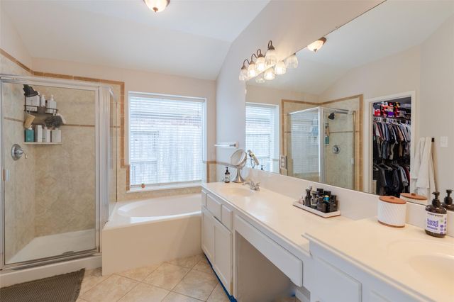 7830 Stone Oak Court, Houston, TX 77070