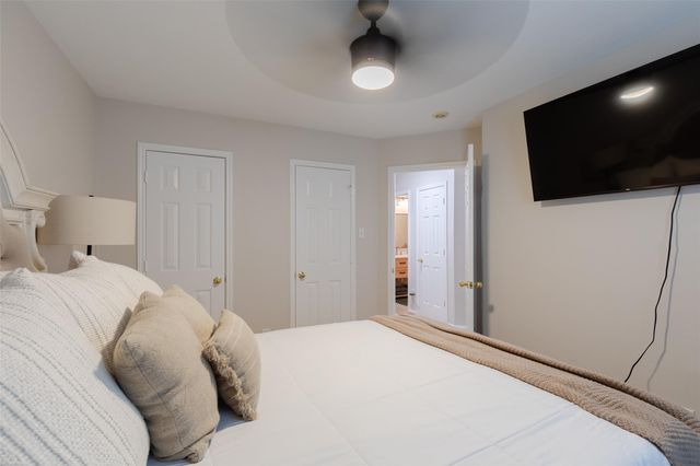 7830 Stone Oak Court, Houston, TX 77070