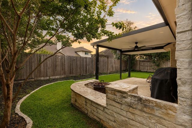 7830 Stone Oak Court, Houston, TX 77070