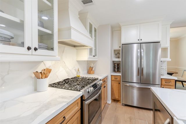 7830 Stone Oak Court, Houston, TX 77070
