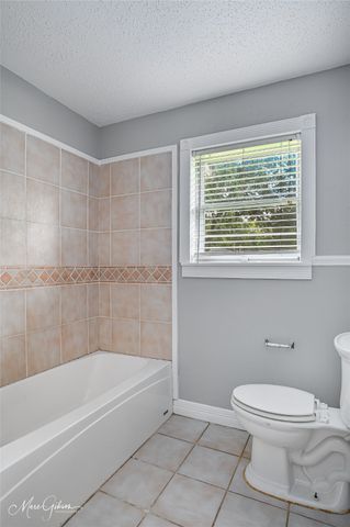 8908 Acacia Lane, Shreveport, LA 71118