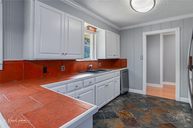 8908 Acacia Lane, Shreveport, LA 71118