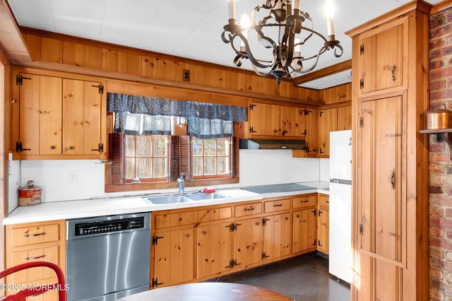 247 Lakeside Avenue, Colts Neck, NJ 07722