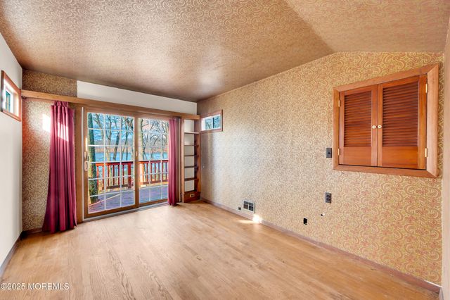 247 Lakeside Avenue, Colts Neck, NJ 07722