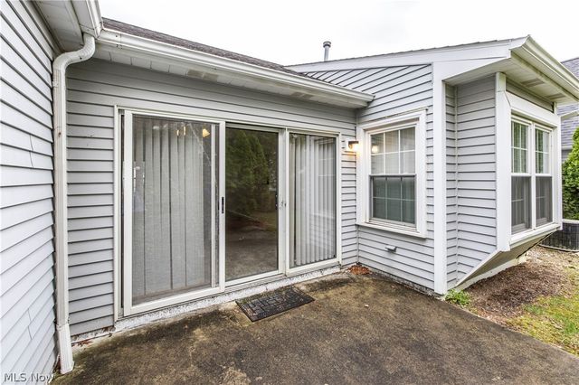 3513 E Prescott Circle, Cuyahoga Falls, OH 44223