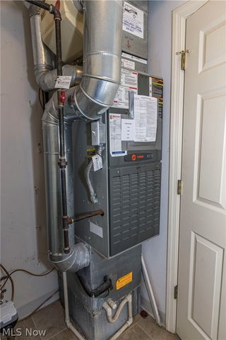 3513 E Prescott Circle, Cuyahoga Falls, OH 44223