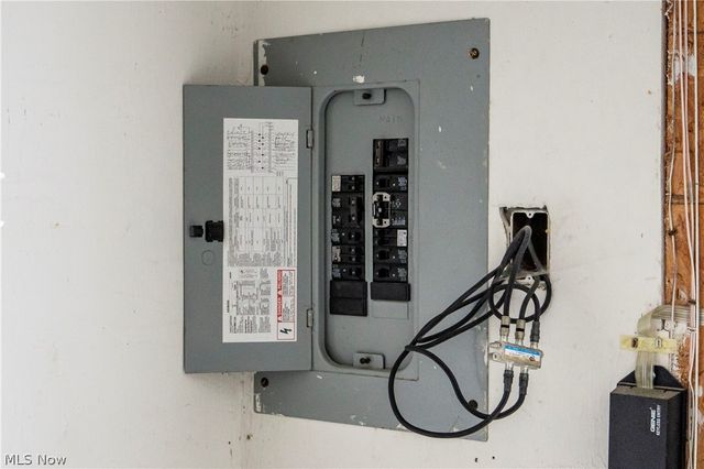 3513 E Prescott Circle, Cuyahoga Falls, OH 44223