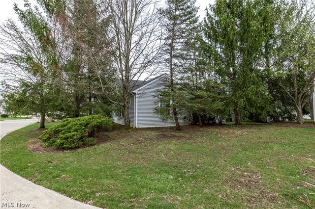 3513 E Prescott Circle, Cuyahoga Falls, OH 44223