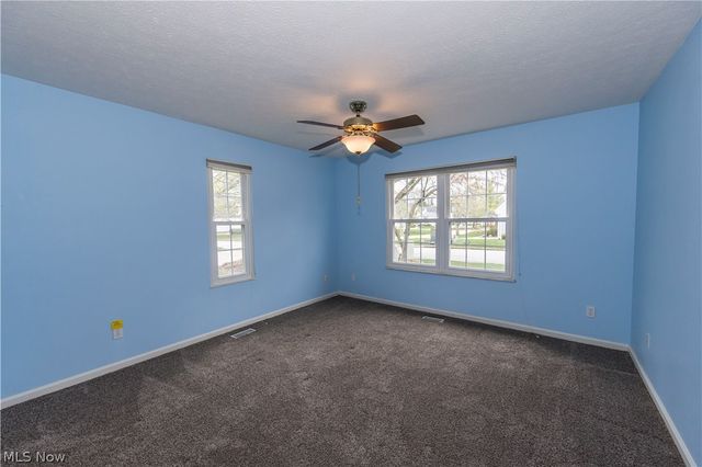 3513 E Prescott Circle, Cuyahoga Falls, OH 44223