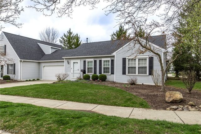 3513 E Prescott Circle, Cuyahoga Falls, OH 44223