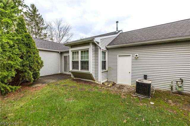 3513 E Prescott Circle, Cuyahoga Falls, OH 44223