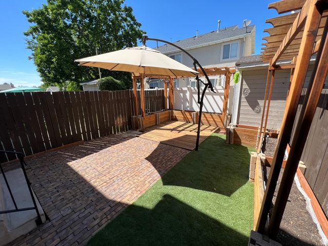 861 E 575 N, Layton, UT 84041