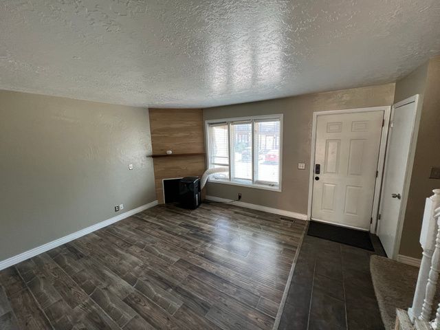 861 E 575 N, Layton, UT 84041