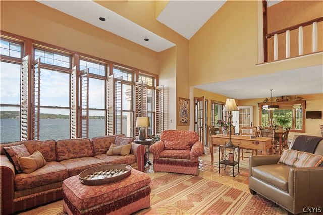 2691 East Lake Road, Skaneateles, NY 13152