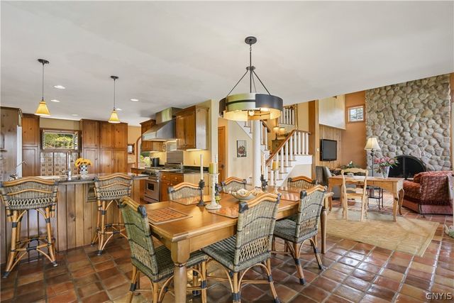2691 East Lake Road, Skaneateles, NY 13152