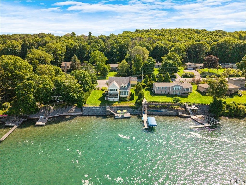 2691 East Lake Road, Skaneateles, NY 13152