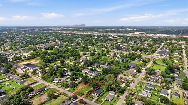 6815 Bacher Street, Houston, TX 77028