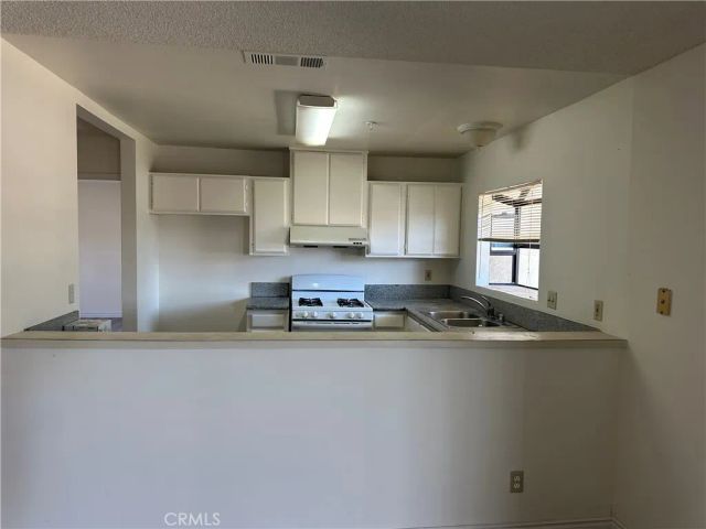 221 W Linda Vista 204, Alhambra, CA 91801