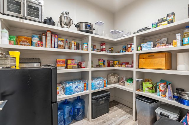 9313 WINTERGREEN Lane, Amarillo, TX 79119