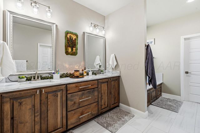 9313 WINTERGREEN Lane, Amarillo, TX 79119