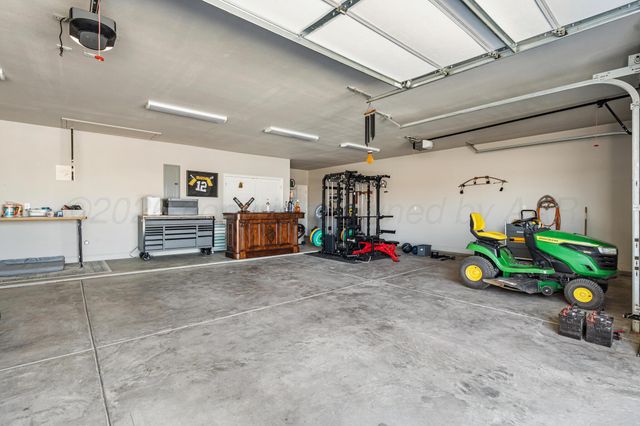 9313 WINTERGREEN Lane, Amarillo, TX 79119