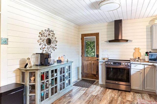 3517 Madison Avenue, Fayetteville, NC 28304