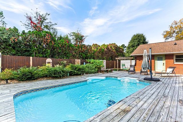 3517 Madison Avenue, Fayetteville, NC 28304