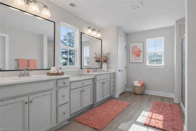 302 Terrywood DR, Suffolk, VA 23434