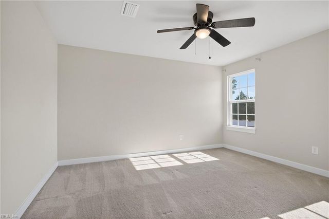 302 Terrywood DR, Suffolk, VA 23434