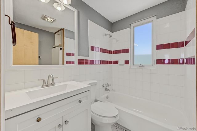 520 Cragmore Street, Denver, CO 80221
