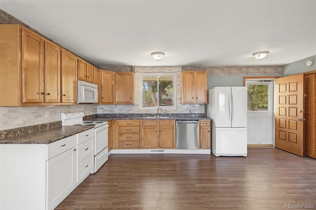 520 Cragmore Street, Denver, CO 80221