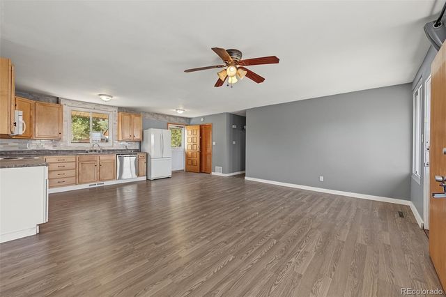 520 Cragmore Street, Denver, CO 80221
