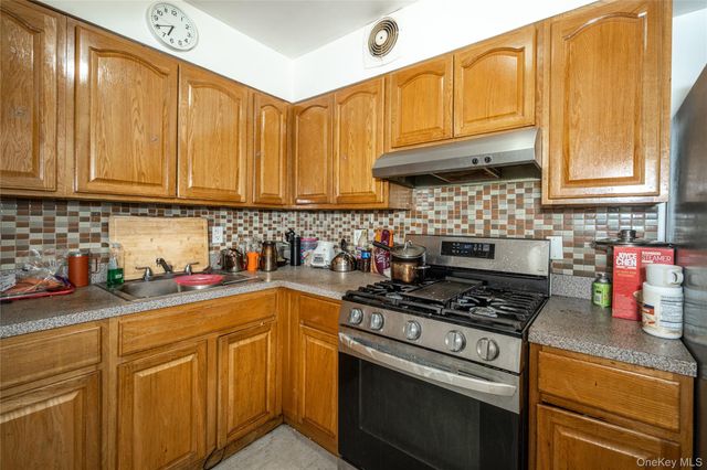 1164 Union Avenue, Bronx, NY 10459