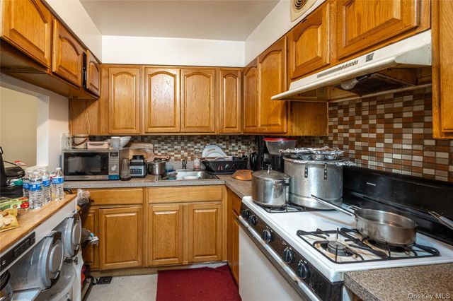1164 Union Avenue, Bronx, NY 10459