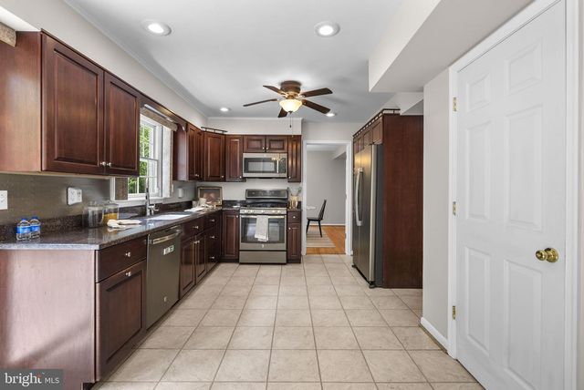 3525 FONT HILL DR, Ellicott City, MD 21042