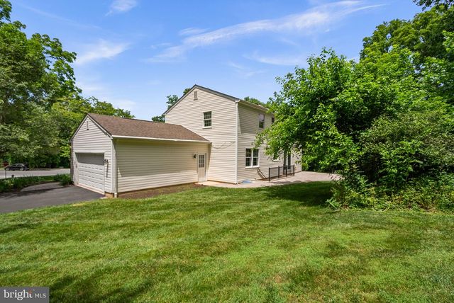 3525 FONT HILL DR, Ellicott City, MD 21042