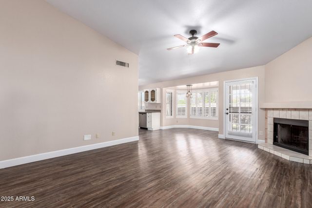 1538 W WAGNER Drive, Gilbert, AZ 85233