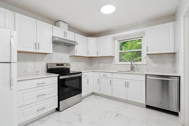5 Granger Circle, Hanover, NH 03755