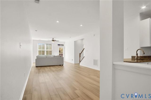 9434 Astilbe Ln, Toano, VA 23168