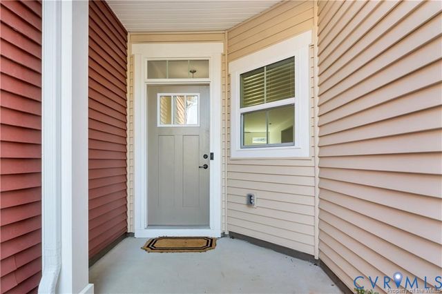 9434 Astilbe Ln, Toano, VA 23168